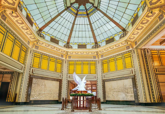 Fairmont Peace Hotel on the Bund