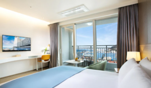 호텔 휘슬락 제주 (Hotel Whistlelark Jeju )