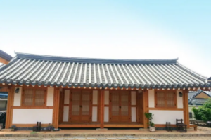 행복마을 셔블 한옥펜션 (Happy Village Syeobul Hanok Pension)